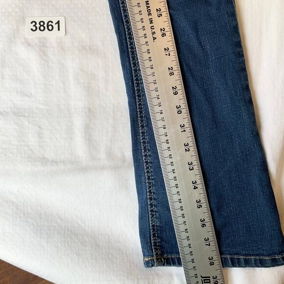 Wall Flower Women Flared Jeans size 3 Blue MidRise Stretch Boot Cut Indigo Denim - Picture 3 of 12